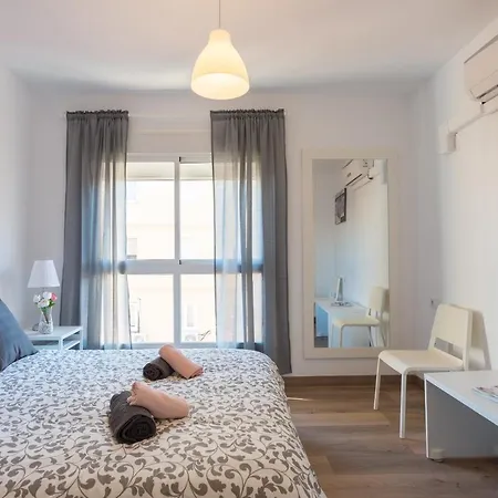 Soho Centro Terrace 2 Young People Only Apartment